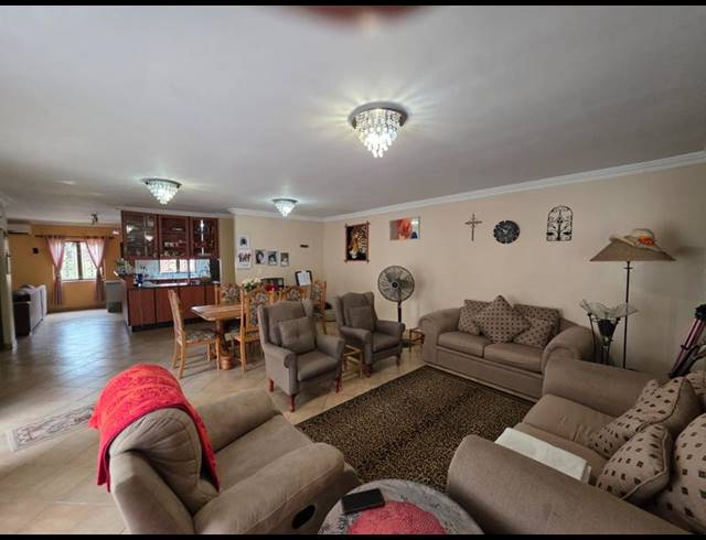 3 BEDROOM HOUSE FOR SALE IN HARINAGAR